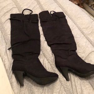 Black boots